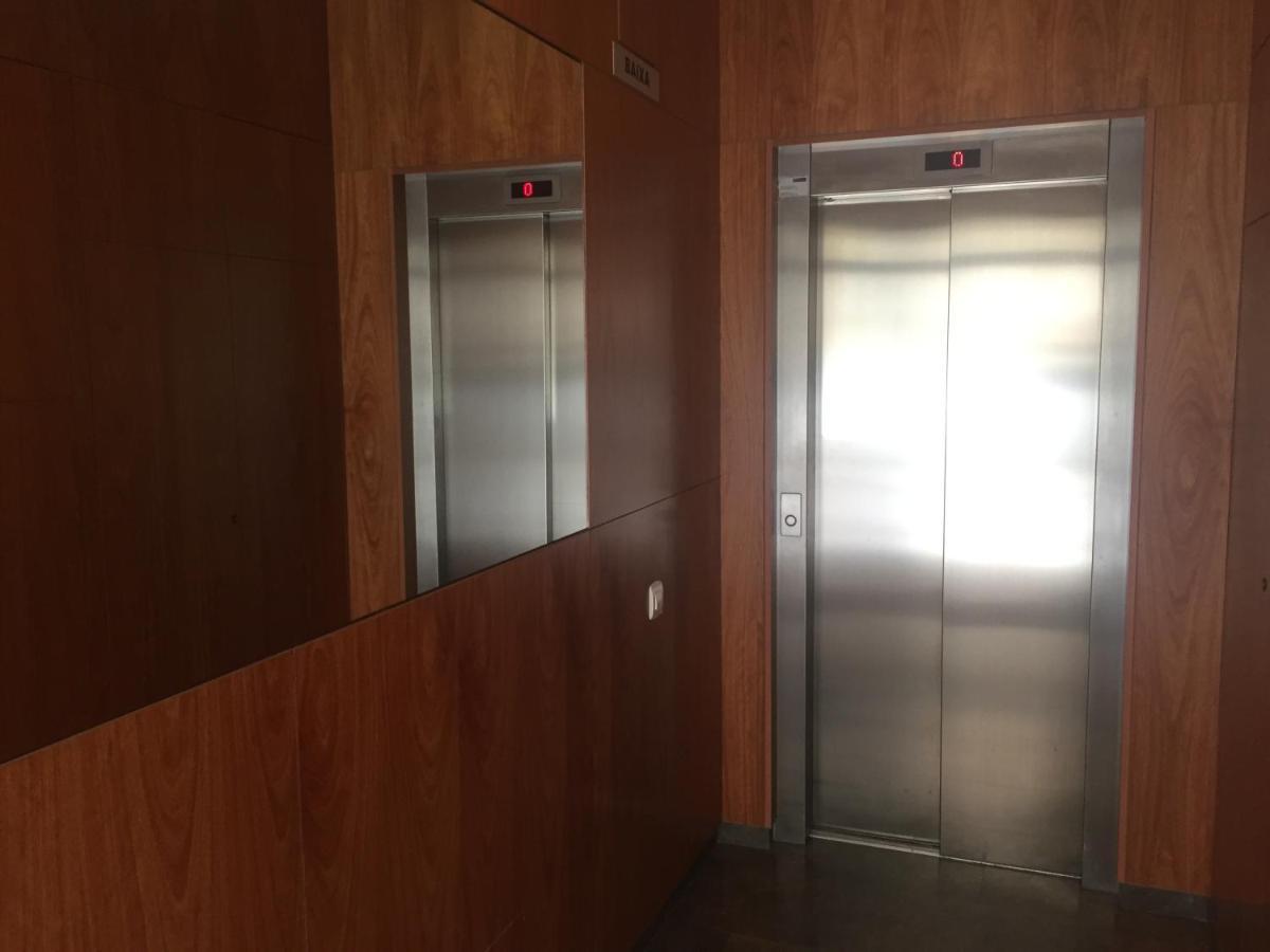 Apartamento Construccion Nueva Barcelona-칼레라 외부 사진